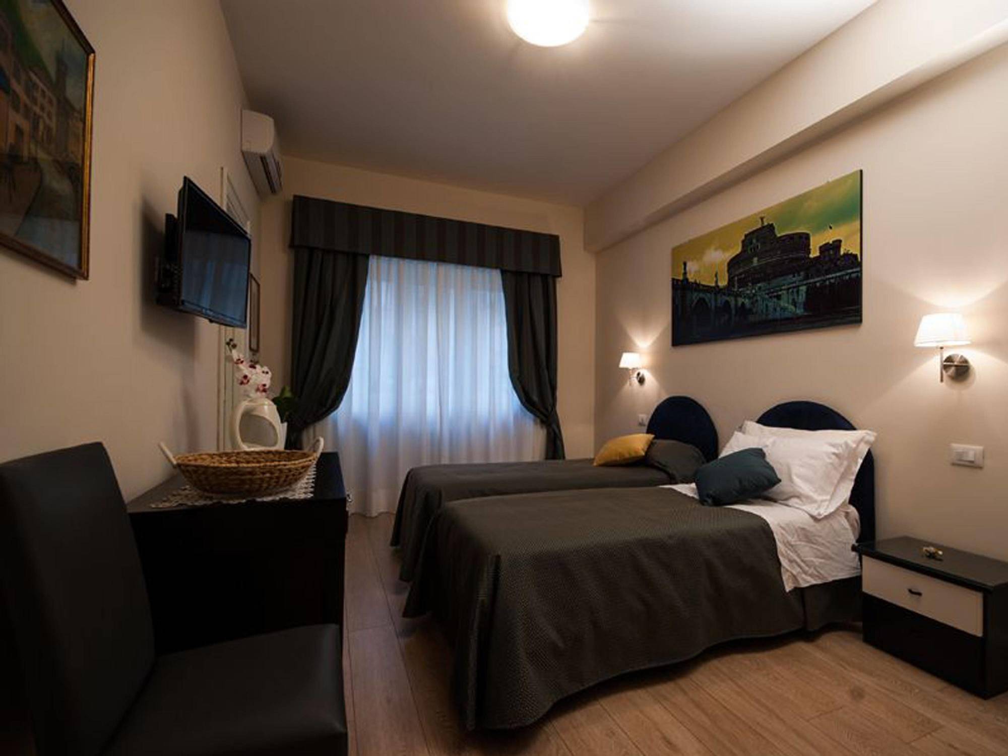 Готель Domus Bella Roma Екстер'єр фото