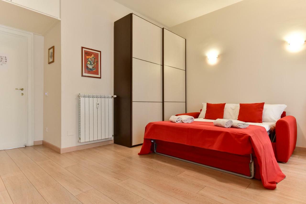 Готель Domus Bella Roma Екстер'єр фото