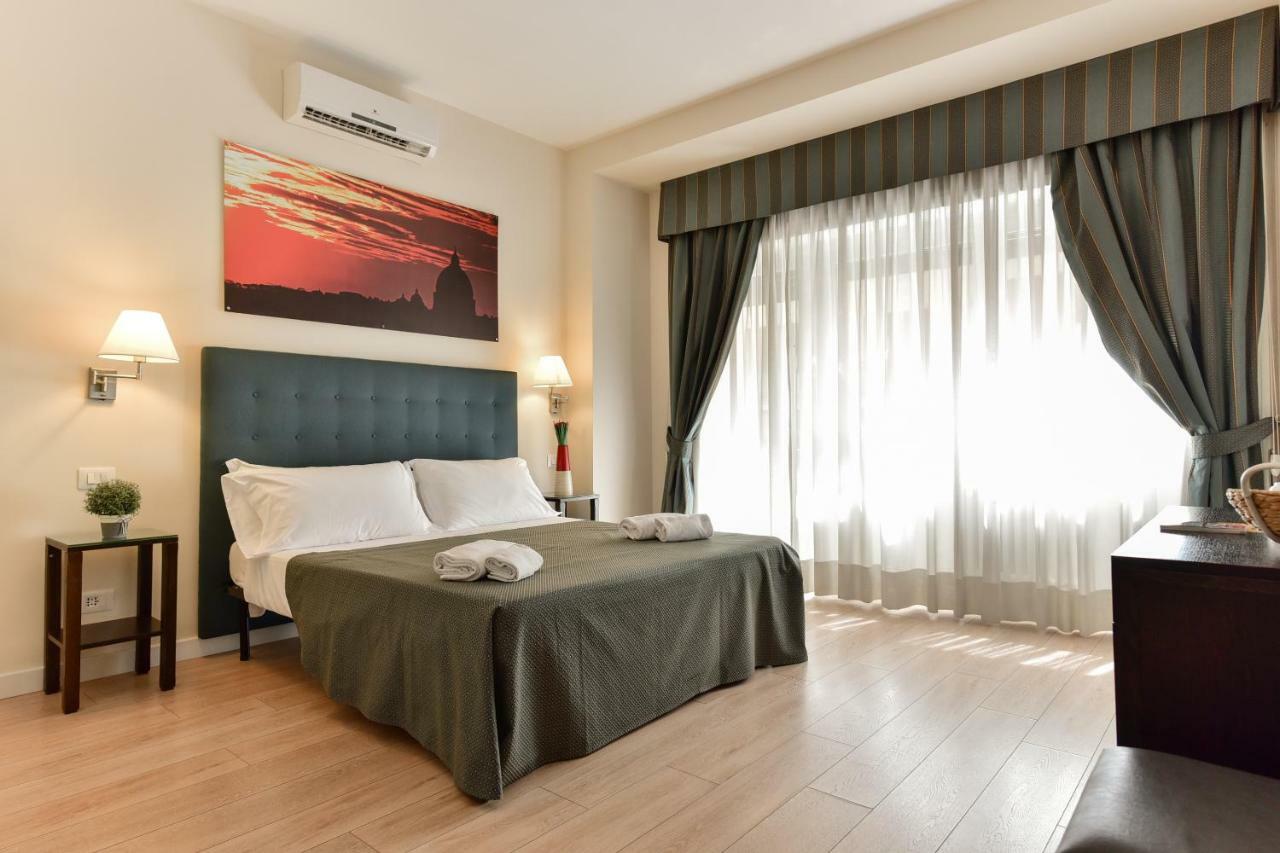 Готель Domus Bella Roma Екстер'єр фото