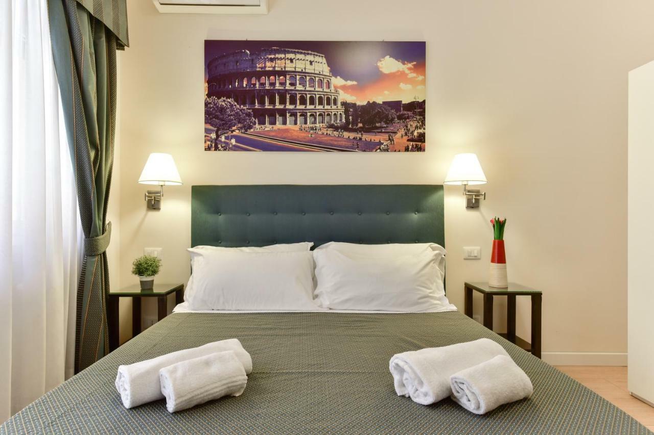Готель Domus Bella Roma Екстер'єр фото