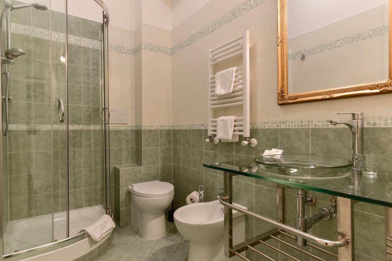 Готель Domus Bella Roma Екстер'єр фото