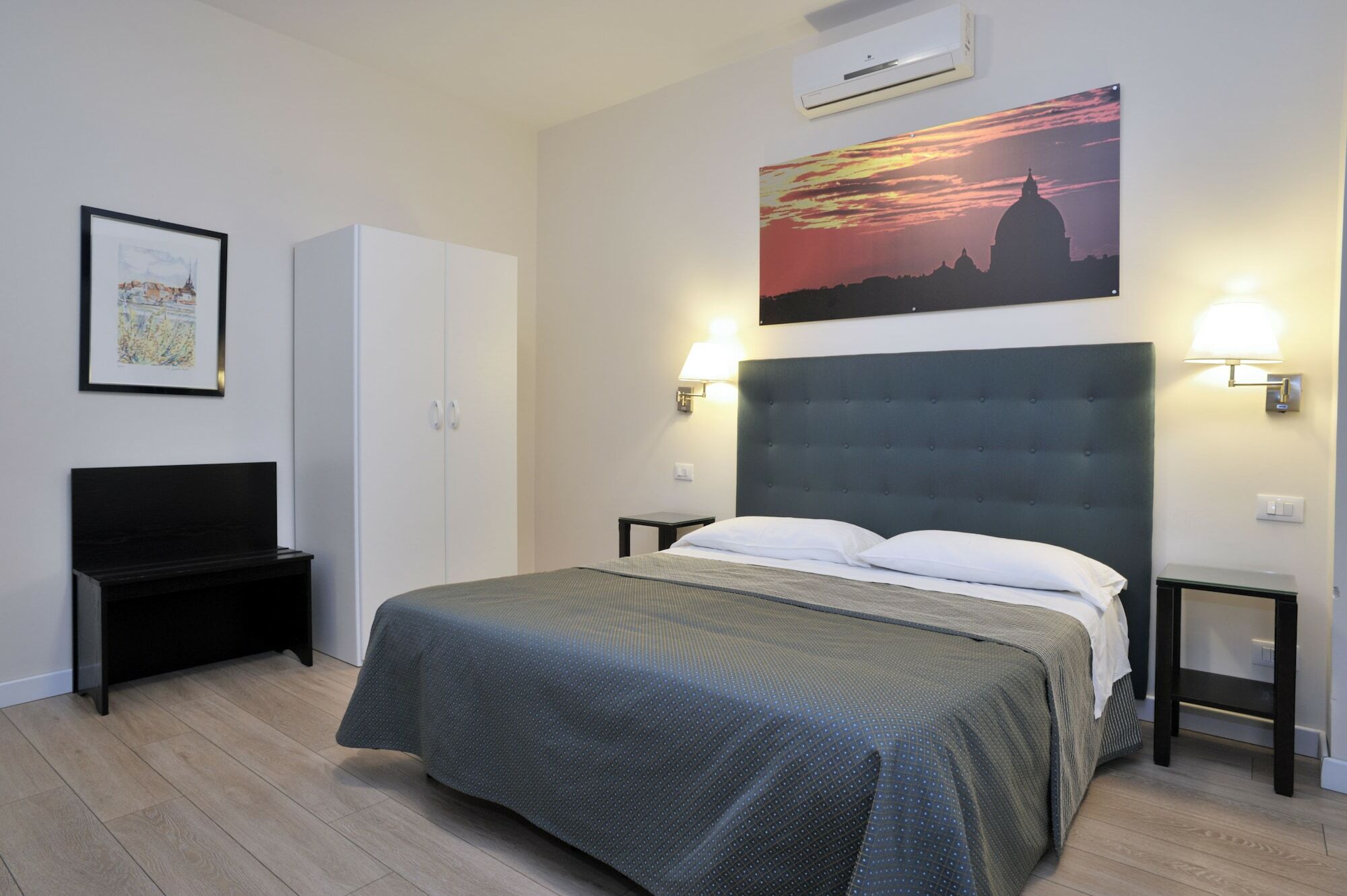 Готель Domus Bella Roma Екстер'єр фото